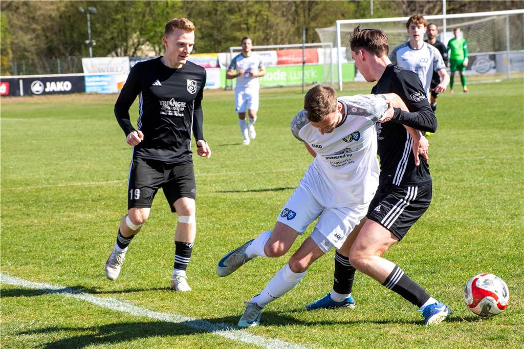 Früh ging der TuS Haltern gegen die Ibbenbürener Spvg. in Führung, kassierte aber kurz vor der Pause den 1:1-Ausgleich. Und dabei blieb es dann auch in Hälfte zwei: Die Landesligisten trennten sich remis.