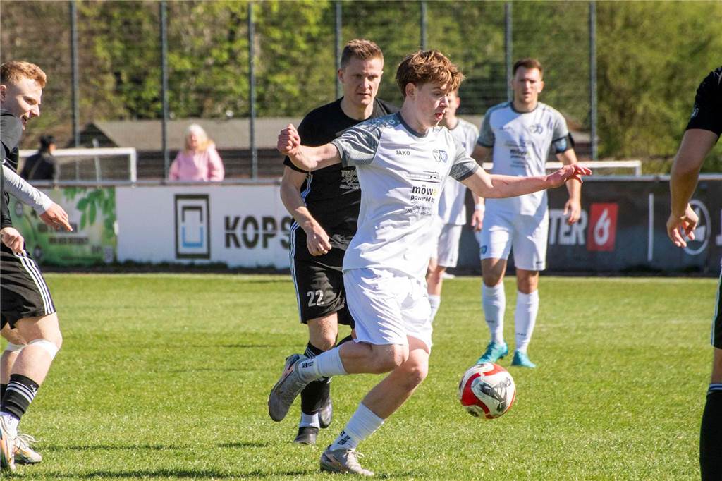 Früh ging der TuS Haltern gegen die Ibbenbürener Spvg. in Führung, kassierte aber kurz vor der Pause den 1:1-Ausgleich. Und dabei blieb es dann auch in Hälfte zwei: Die Landesligisten trennten sich remis.