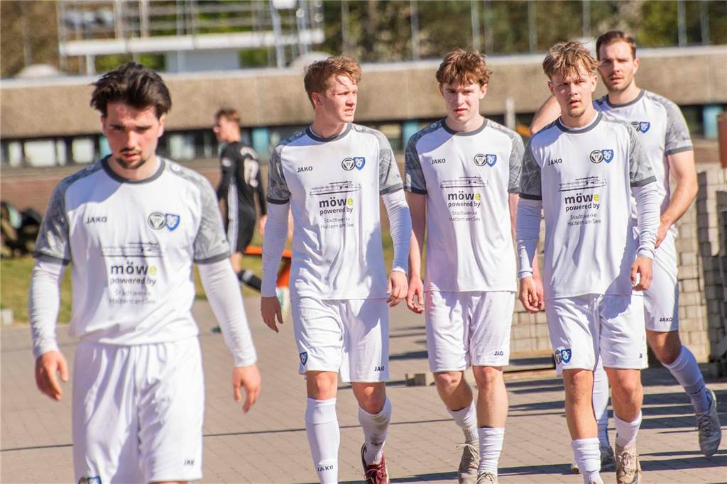 Früh ging der TuS Haltern gegen die Ibbenbürener Spvg. in Führung, kassierte aber kurz vor der Pause den 1:1-Ausgleich. Und dabei blieb es dann auch in Hälfte zwei: Die Landesligisten trennten sich remis.