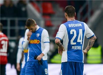 Frust bei den Bochumern Stanislav Sestak (l.) und Timo Perthel nach dem 0:3 gegen Ingolstadt. Der VfL gewann von den vergangenen neun Spielen nur eines.