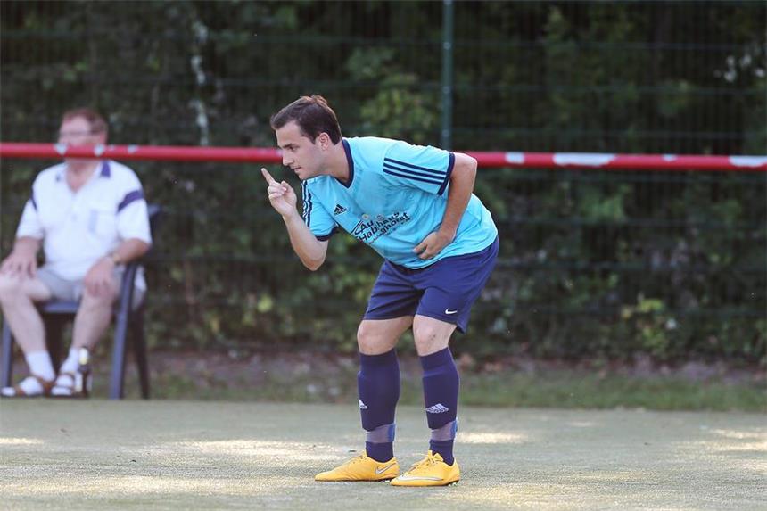 Merklinde muss die Spitze an den VfB abtreten Fünf Torerfolge feiern konnte Sebastian Purchla beim 9:2 gegen den VfB Börnig.