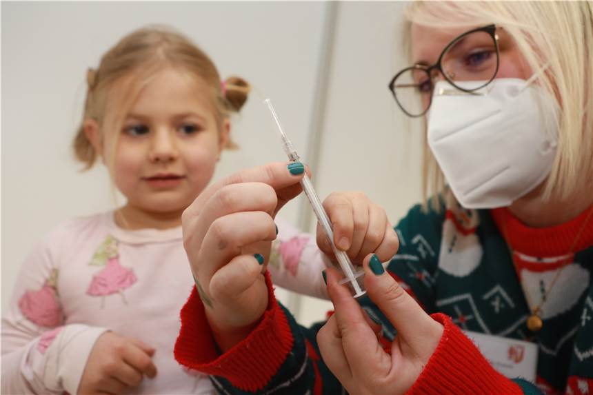 Neue Termine für Kinder-Erstimpfungen in Haltern verfügbar Für 5- bis 11-Jährige bietet die Stadt Haltern wieder Termine für Erstimpfungen an.