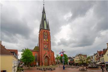 Für alle katholischen Gottesdienste an Heiligabend in Haltern muss man sich anmelden. Als Alternative gibt es einen Livestream der Christmette aus der Sixtus-Kirche.