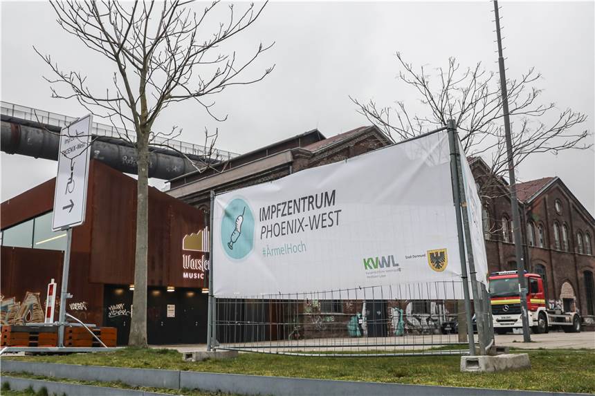 Impfanmeldung für Über-80-Jährige startet - alle wichtigen Infos Für das Impfzentrum auf Phoenix-West werden erste Termine vergeben.