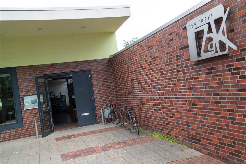Kündigung im Zak: Im Jugendhaus steht erneuter Personalwechsel an Für das Jugendhaus Zak wird Personal gesucht. Nicht nur eine pädagogische Fachkraft, sondern auch Bufdis und Praktikanten/Aushilfen.