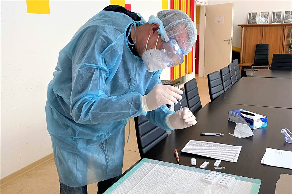 Pflegedienst wird Testzentrum: Terminvergabe läuft auch telefonisch Für das neue Testzentrum wurden die Veranstaltungsräume des Pflegediensts umfunktioniert.