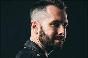 Für den Auftritt von DJ David Puentez beim Erler Kultur Sommer ist die Hälfte der Karten bereits verkauft.