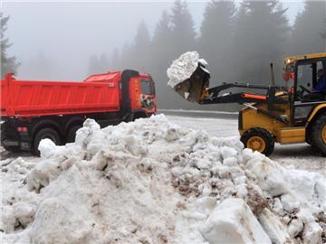 Für den Biathlon-Weltcup in Oberhof wird genügend Schnee vorhanden sein. Foto: Martin Schutt