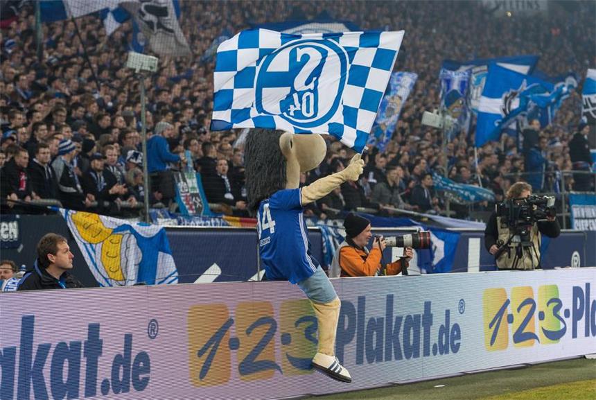Fans geben dem FC Schalke 04 gute Noten Für den FC Schalke 04 gab es gute bis sehr gute Noten.