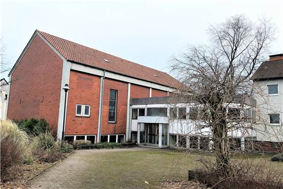Gemeindezentrum und Glockenturm müssen in Dortmund Wohnungen weichen