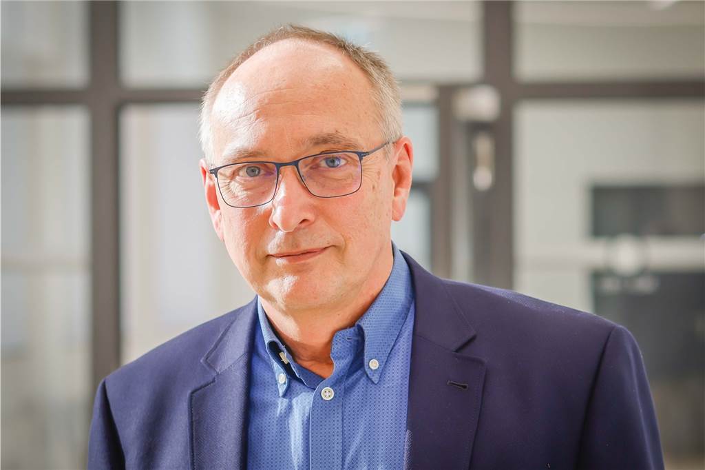 Inzidenz 200 als „das neue 50“? – Spahns Plan hat für Dortmund einen Haken Für den Leiter des Dortmunder Gesundheitsamtes, Dr. Frank Renken, müssten für eine Neubewertung der 7-Tage-Inzidenz zwei Voraussetzungen erfüllt sein.