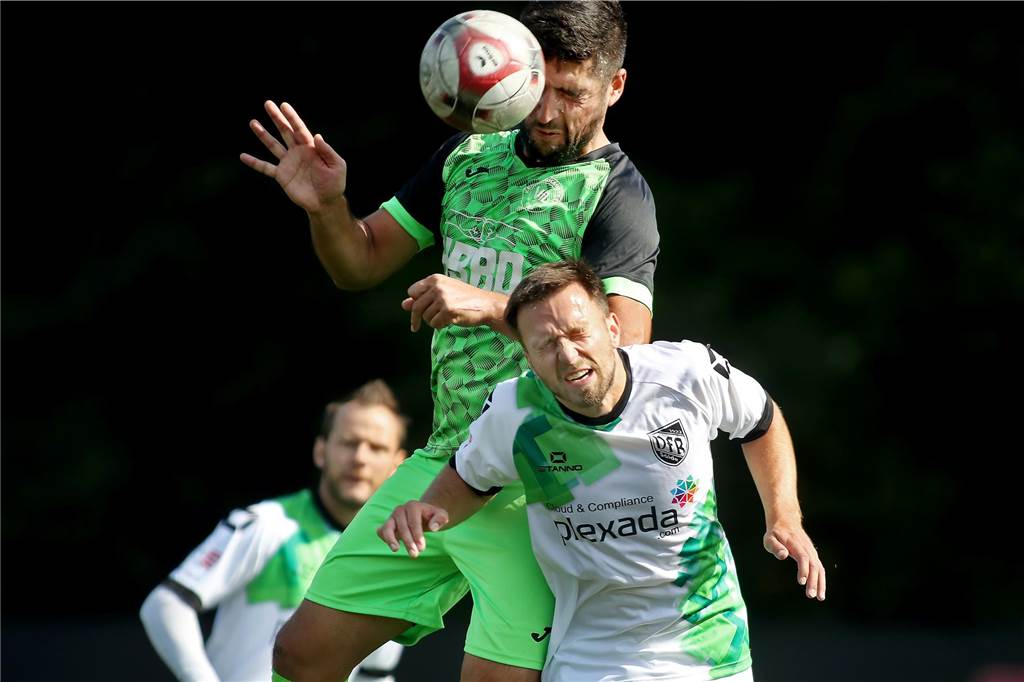 VfL Kemminghausen gibt Stellungnahme ab: Rassismus-Vorwurf beschäftigt Klub Für den VfL Kemminghausen (in grün) ist der Rassismus-Vorfall geklärt.