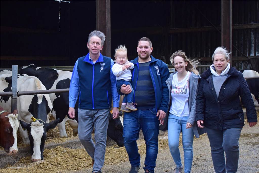 Kreislandwirt mit Leib und Seele: Georg Schulte-Althoff wiedergewählt Für die Familie Schulte-Althoff ist der Hof in Flaesheim ihr Lebensmittelpunkt.
