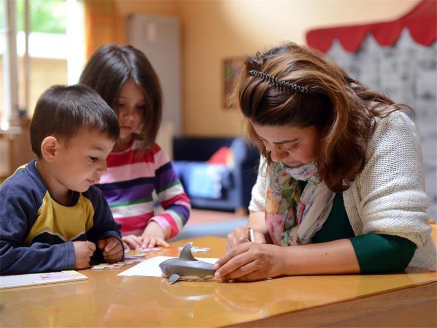 Wo wie viel Kita-Personal in Deutschland fehlt Für die Kinderbetreuung können Eltern bis zu 4000 Euro als Sonderausgaben in der Steuererklärung geltend machen. Foto: Caroline Seidel