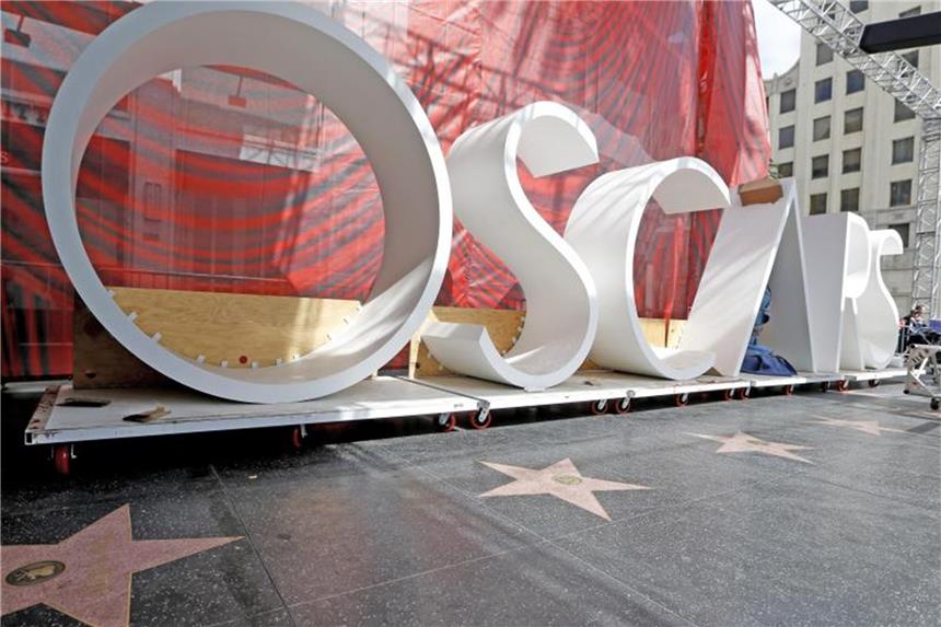 Regen, Beauty, Champagner: Hollywood im Oscar-Endspurt Für die Oscar-Verleihung ist in Hollywood Regen angesagt. Foto: Li Ying/Xinhua