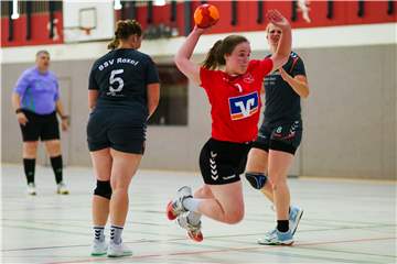 Für Emily Rosing und die DHG-Frauen in der Bezirksliga ist jetzt klar, wie es mit der Saison weitergeht. 