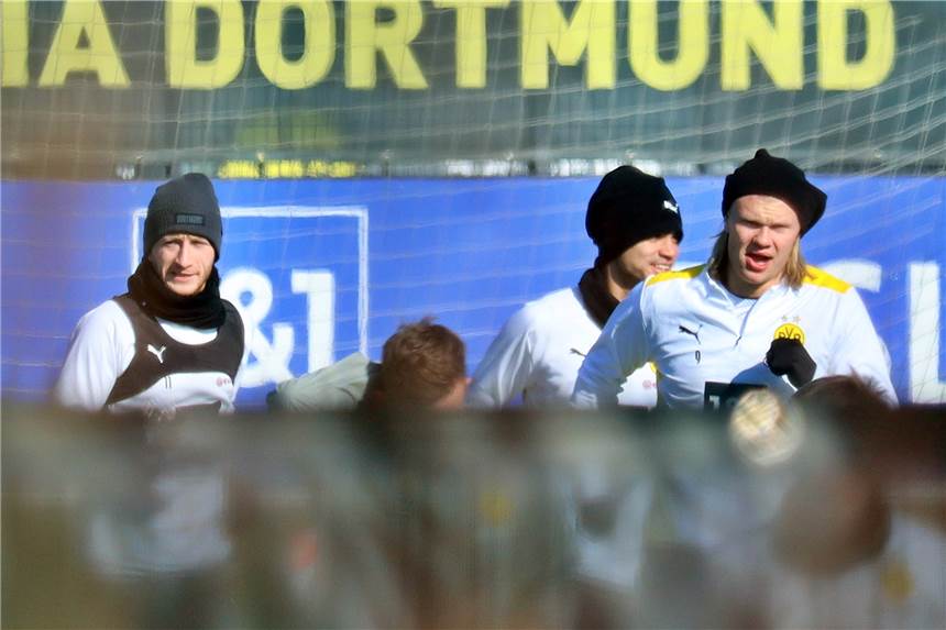 RN-Talk: BVB kann im Endspurt viel verlieren - Haaland auf Abschiedstour? Für Erling Haaland (r.), Marco Reus und den BVB geht es in der Bundesliga nur noch um Rang zwei.