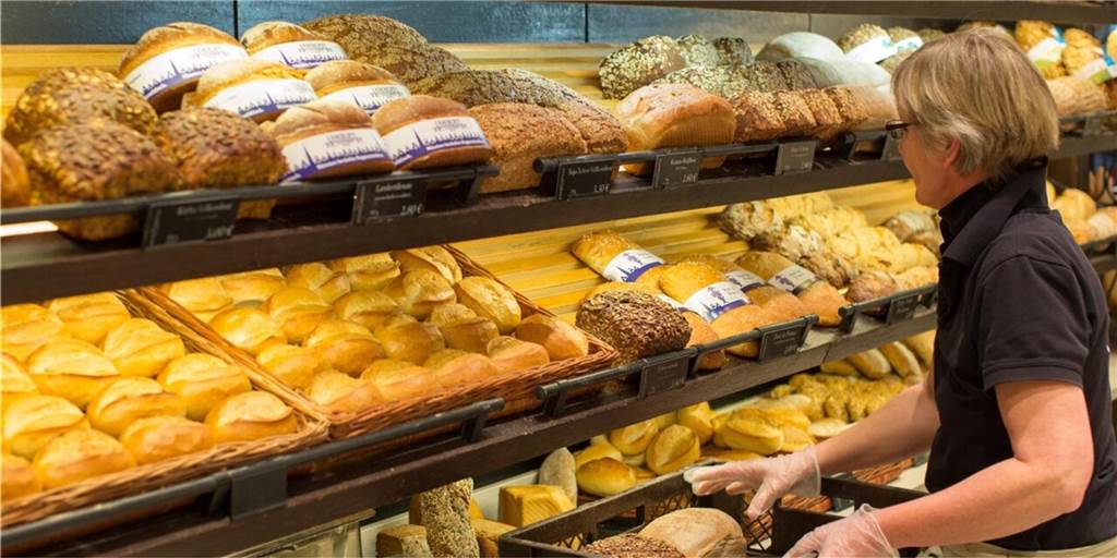 Für Feiertage ändern Bäckereien oftmals ihre Öffnungszeiten. So auch die Läden in Nordkirchen an Fronleichnam.