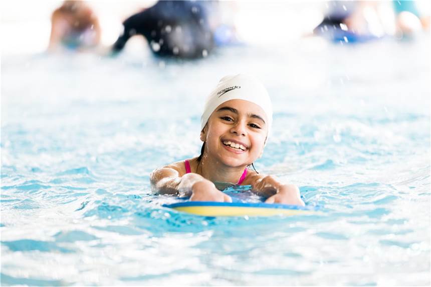 DLRG Schwimmkurse für Kinder starten in der ersten Maiwoche in Herbern Für Kinder bis 9 Jahre bietet die DLRG Ortsgruppe Ascheberg-Herbern ab Anfang Mai wieder Schwimmkurse an.