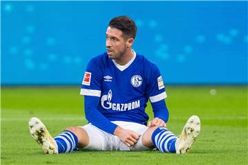 Für Mark Uth kommt das Pokalspiel beim SV Drochtersen/Assel noch zu früh.