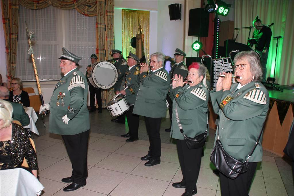 Für musikalische Zwischenspiele sorgte der Spielmannszug des Schützenvereins Lünen-Süd.