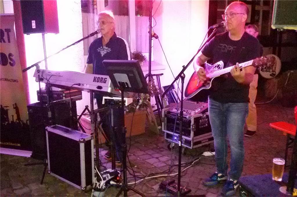Entenrennen, Tik-Tok-Star, Beatles: Viele Highlights auf „Lünsche Mess“ Für reichlich Live-Musik, insbesondere in den Abendstunden, ist auch dieses Jahr wieder gesorgt.