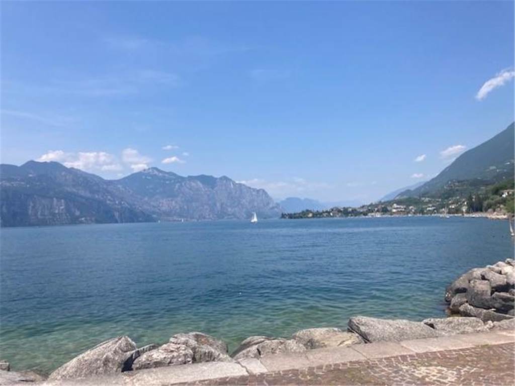 Für RN-Redakteurin Magdalene Quiring-Lategahn ging es diesen Sommer quer durch Italien, ein Zwischenstopp war dabei der Gardasee.