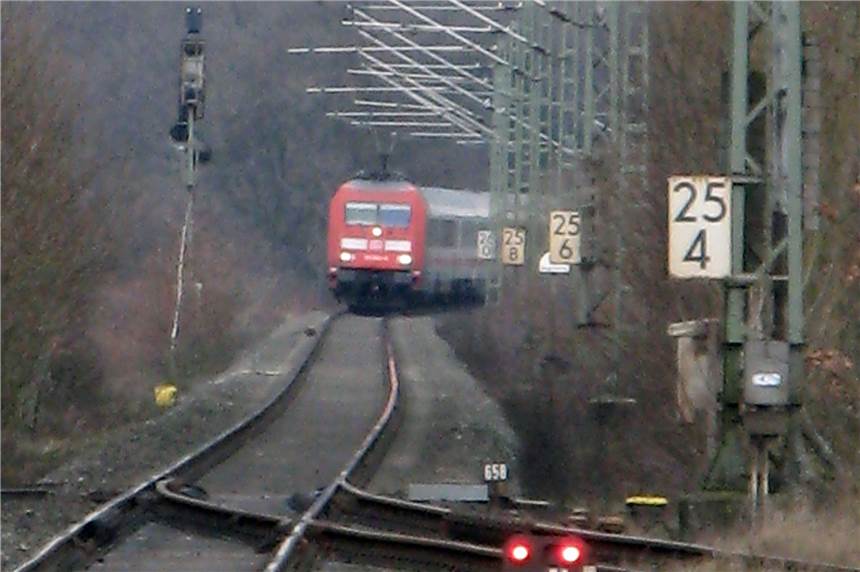 Das fordert die Politik für die Bahnstrecke Münster-Dortmund Für schnelle Verbesserungen auf der Bahnstrecke Münster-Dortmund setzen sich Politiker aus der Region ein.