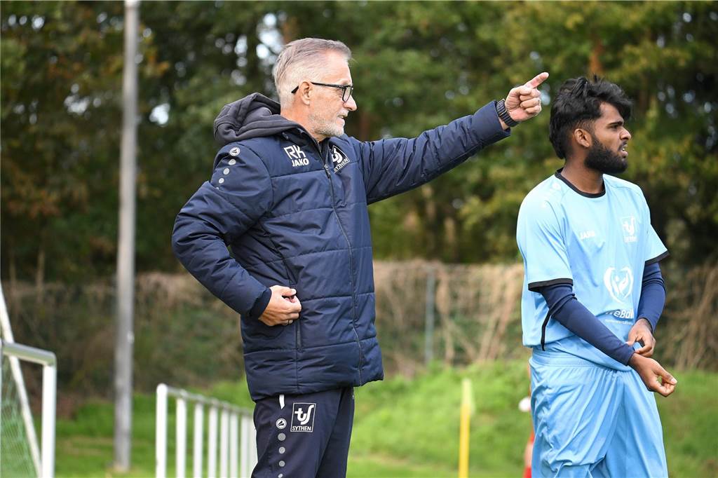 „Ein, zwei Ausfälle auf wichtigen Positionen“: Trainerstimmen vor der Reserve-Stadtmeisterschaft Für Sythens Trainer René Kownatka steht der Spaß im Vordergrund.