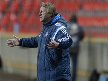 Für U21-Coach Horst Hrubesch war das Spiel gegen Tschechien «sehr lehrreich». Foto: Filip Singer