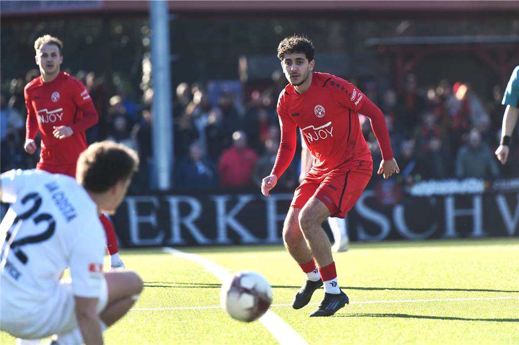 Fußball Oberliga Westfalen 2. März 2025, Jule-Ludorf-Sportanlage; Spvgg. Erkenschwick - SV Schermbeck 0:3.