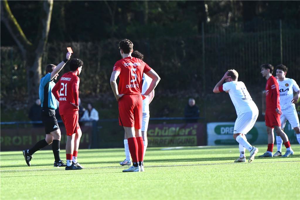 Fußball Oberliga Westfalen 2. März 2025, Jule-Ludorf-Sportanlage; Spvgg. Erkenschwick - SV Schermbeck 0:3.