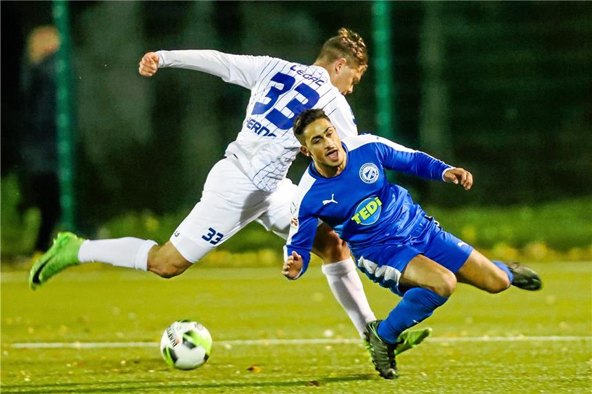 Starke 45 Minuten: FC Brünninghausen entzaubert Herne Fußball-Oberligist FC Brünninghausen gewann sein Auswärtsspiel gegen Westfalia Herne mit 3:1 (3:0).