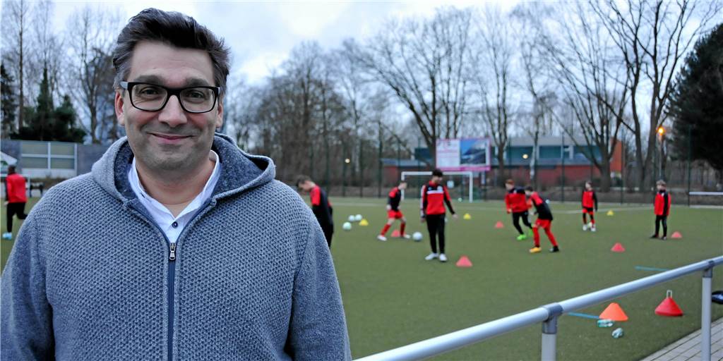 Fußballkreis Dortmund hat neuen Plan gegen Gewalt im Amateurfußball: „Letzte Warnung“ Fußballkreisvorsitzender Andreas Edelstein hat ein neues Konzept erarbeitet, um gegen Gewalt im Amateurfußball vorzugehen.