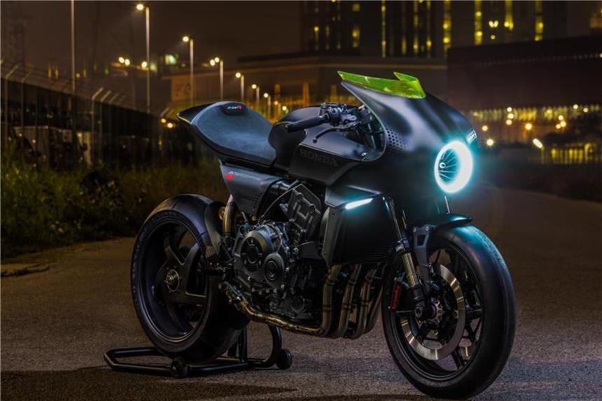 Energie aus dem Fahrtwind: Honda blickt in Motorrad-Zukunft Futuristischer Look: Die Designstudie Honda CB4 Interceptor kann sogar dem Fahrtwind etwas Energie abgewinnen. Foto: Honda/dpa-tmn