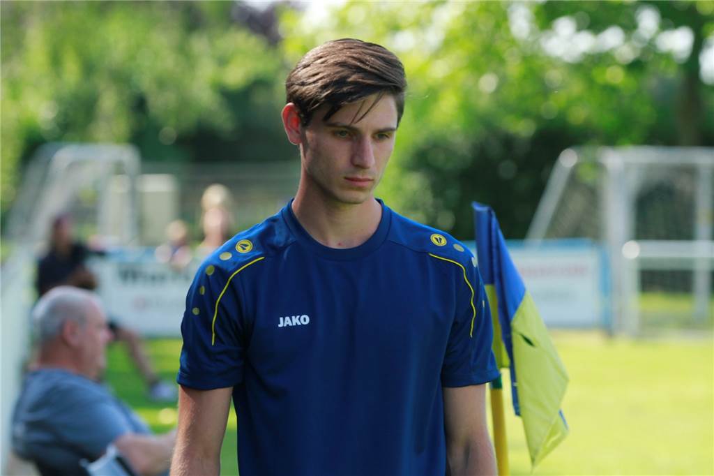 Ein Langzeitverletzter kommt beim SV Herbern zurück: „Ich will so schnell es geht helfen“ Fynn Rottmann musste seiner Mannschaft zuletzt lange von der Bank aus zuschauen.
