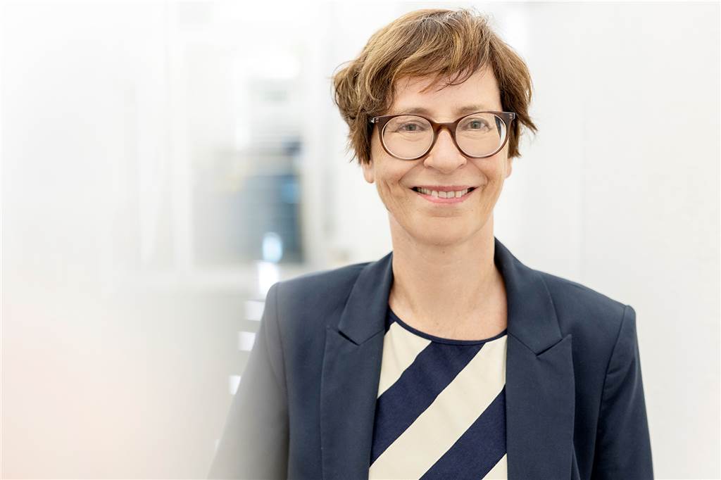 Anschläge auf kritische Infrastruktur – „Das wäre extrem hoher Aufwand“, sagt der Experte Gabi Dobovisek ist Sprecherin des Dortmunder Netzbetreibers Donetz.