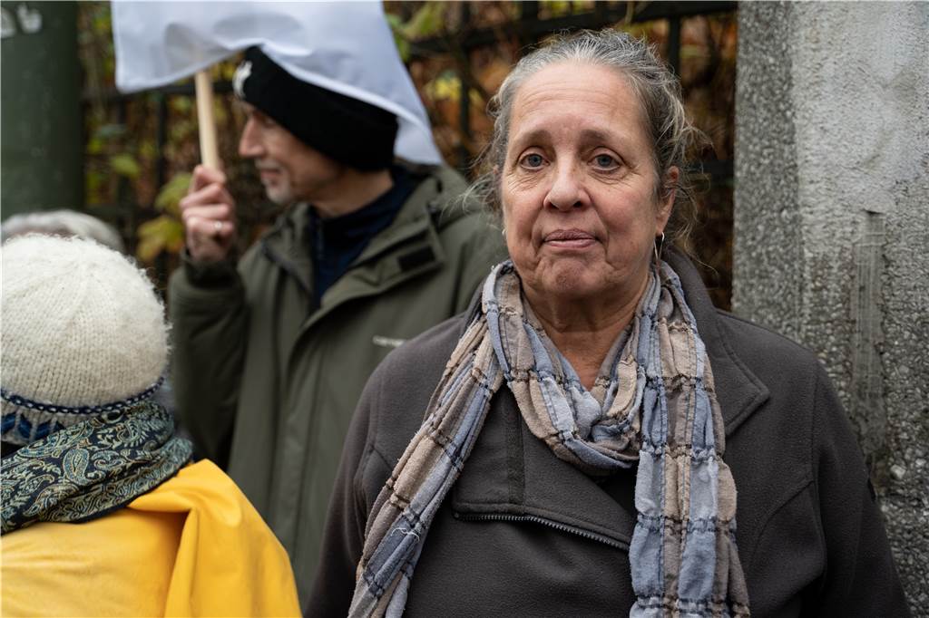 Niederländische Abtreibungsgegner hetzen gegen Klinik: Verdacht auf Volksverhetzung Gabie Raven ist Ärztin aus den Niederlanden. Gegen ihre neue Klinik für Schwangerschaftsabbrüche in Körne wird protestiert.