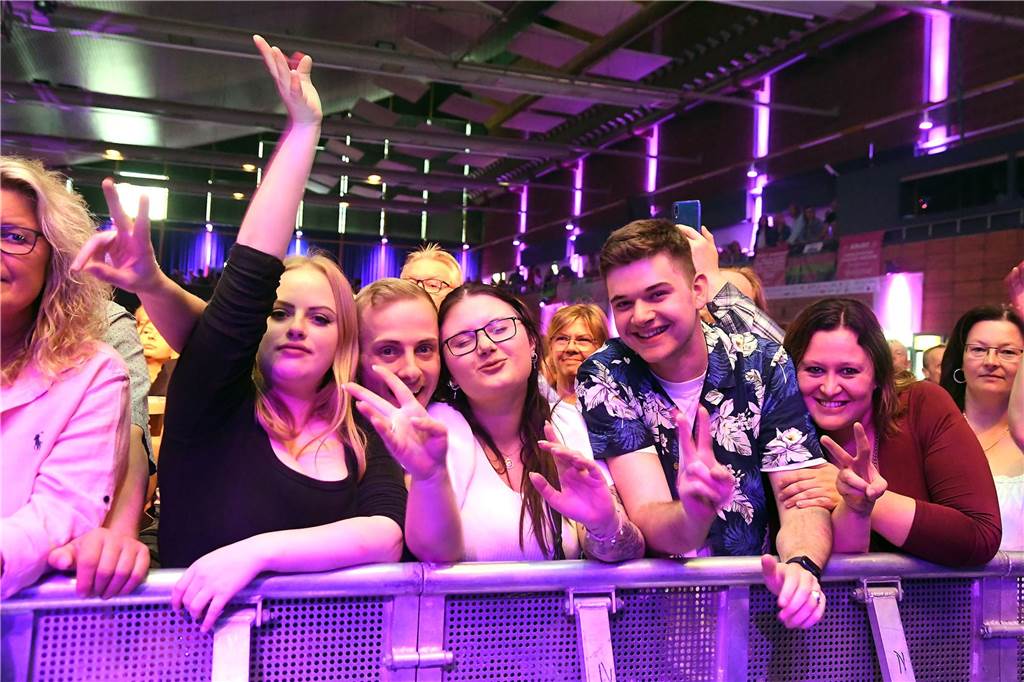 Ganz vorne dabei bei der Solidarfonds-Schlagerparty 2023 in Castrop-Rauxel.