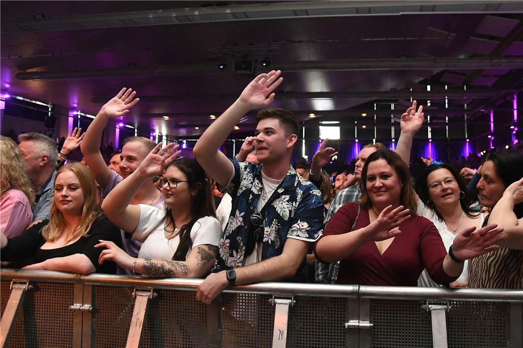 Ganz vorne dabei bei der Solidarfonds-Schlagerparty 2023 in Castrop-Rauxel.