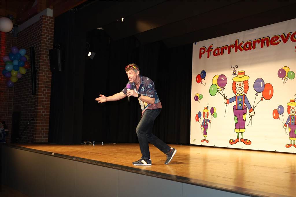 Gardist Frank hat viele Lieder im Programm.