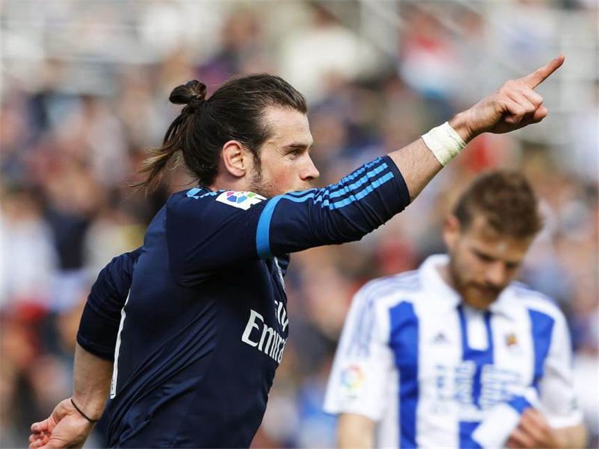 Atlético und Real wahren Meisterschaftschance Gareth Bale (L) schoss Real Madrid zum Sieg über Real Sociedad San Sebastián. Foto: Juan Herrero