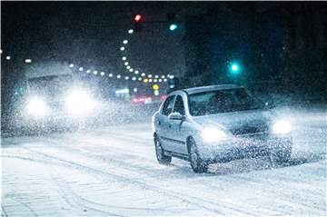 Gefährliche Verkehrsbedingungen drohen am Samstagabend und Sonntag, noch gefährlicher als Ende Januar hier auf dem Archivbild in Recklinghausen.