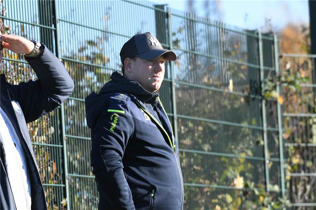 Gegen den bisherigen Bezirksliga-Spitzenreiter FC Altenbochum geriet die Spvg Schwerin in der 90. Minute mit 1:2 in Rückstand - konnte aber in der 96. Minute durch Kapitän Kevin Wagener noch zum 2:2 ausgleichen.