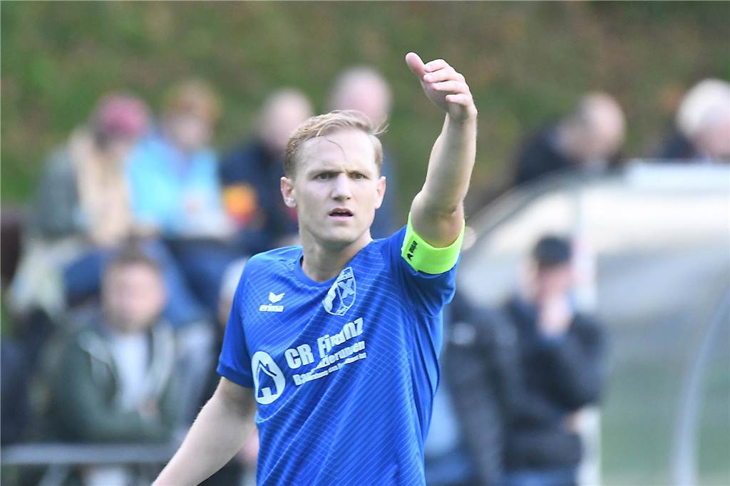 Obercastroper Führungsspieler verlässt Klub im Sommer: Co-Kapitän zieht es in die Kreisliga Gegen den SV Sodingen in der Hinrunde war Gianluca Zentler Kapitän des SV Wacker.