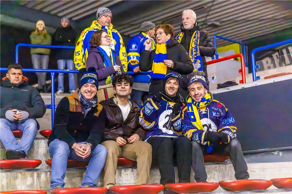 Gegen die Grizzlys Bergkamen feierten die Eisadler Dortmund einen knappen 3:2-Sieg.