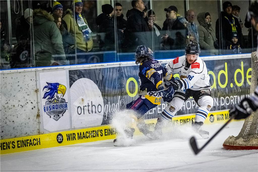 Gegen die Grizzlys Bergkamen feierten die Eisadler Dortmund einen knappen 3:2-Sieg.