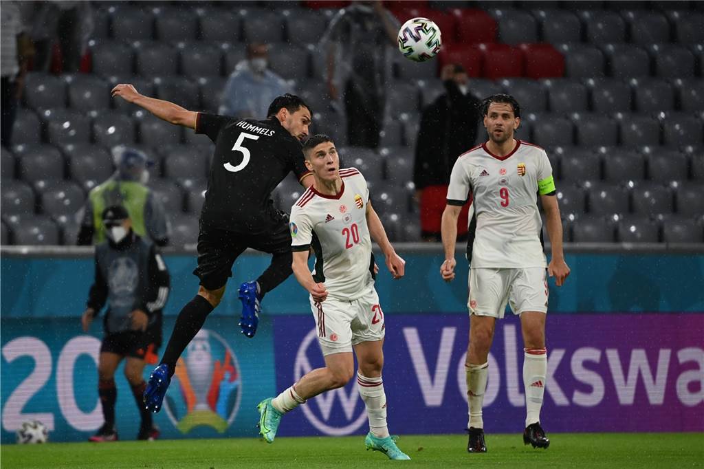Gegen Ungarn mit Problemen: Mats Hummels (l.).