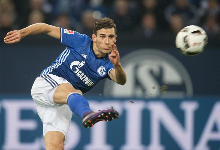 "Wir müssen eine gewisse Stimmung erzeugen" "Gehen Sie davon aus, dass wir uns im Kabinentrakt nicht nur die Hände schütteln." - Leon Goretzka