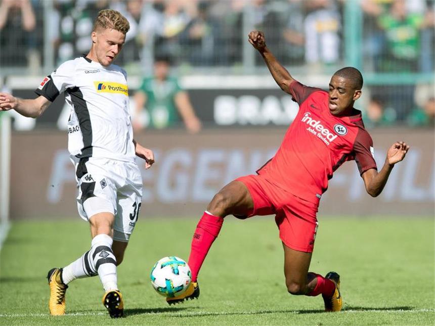 Frankfurts Fernandes fällt mit Muskelfaserriss aus Gelson Fernandes hat sich einen Muskelfaserriss im linken Oberschenkel zugezogen. Foto: Marius Becker